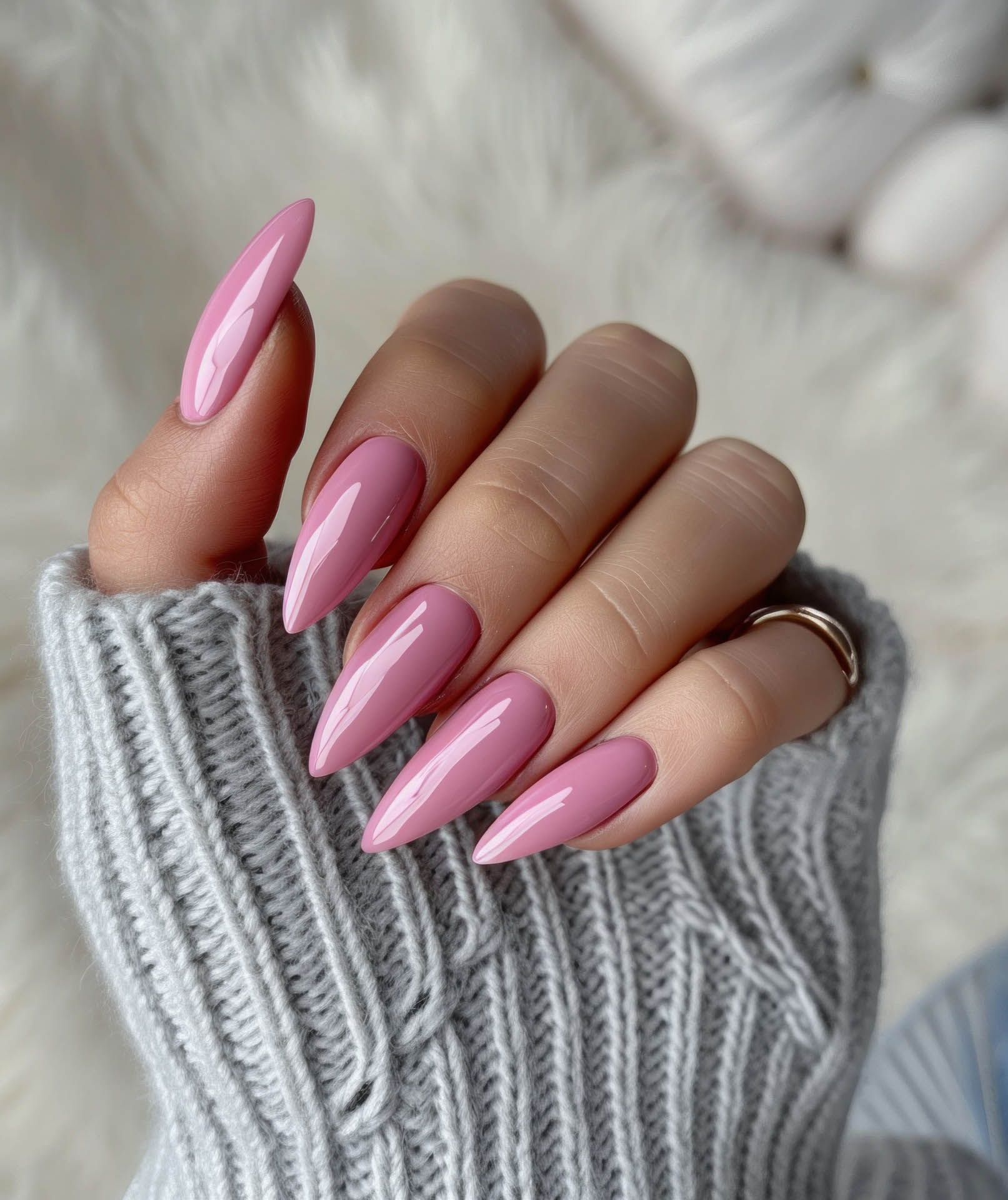 Nail art and lash work at Luxe Nails Lounge & Spa Slave Lake